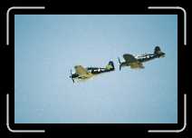 F-4 Corsair + F6F Hellcat 1090 * 1840 x 1232 * (520KB)